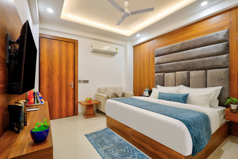 Room 3, Hotel Elysian at Delhi Airport, Delhi