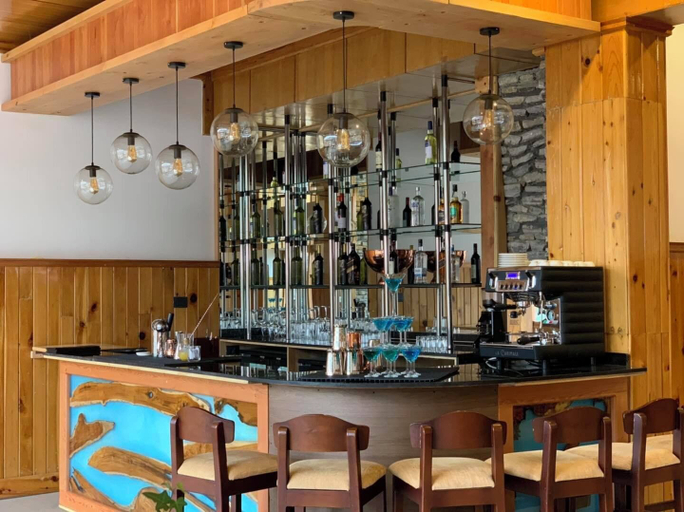 Food & Drinks 4, Tenzinling Resort, Lamgong