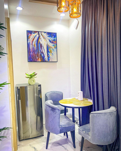 Dining 4, THE 81 APARTMENTS, Mainland