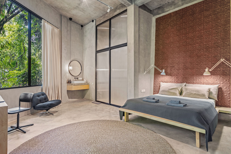 Room 5, Pager Apartments - Nature View in City Center, Gianyar