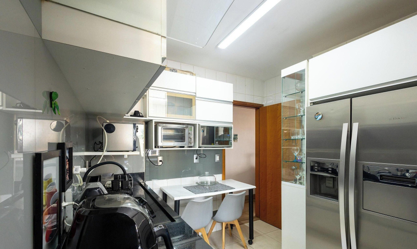 Private kitchen 2, 3-bedroom Apt in Setor Bueno Pdaa0304, Goiania