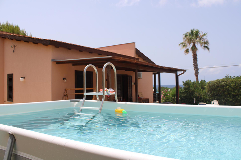 Swimming pool 4, Villa in Sicilian seaside, Trapani