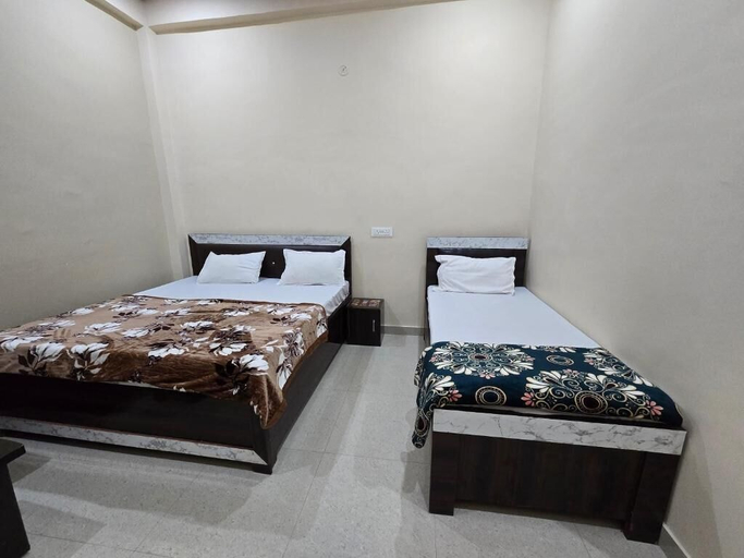 Others 3, Hotel Siddhi Palace, Faizabad
