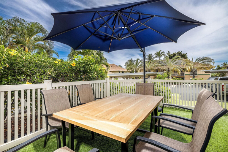 Outdoor dining 3, Alii Cove#s1 Beautiful 2 Level Unit With AC!, Hawaii