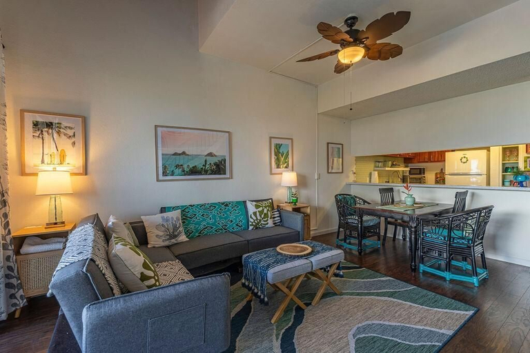 Living area, Kailua Bay Resort 4-303, Hawaii