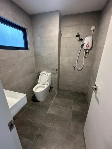 Bathroom, Studio Suite with balcony@Sunsuria Forum SohoSuite, Shah Alam