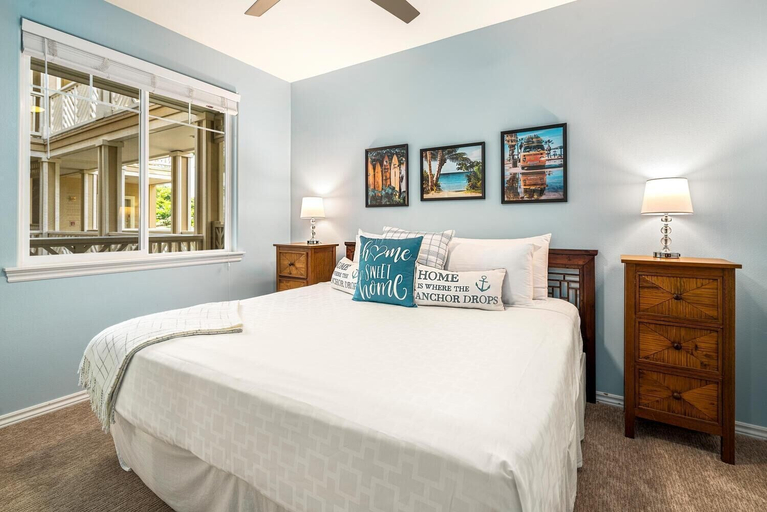 Room 5, Fairway Villas #i24: Gorgeous Top Floor With AC!, Hawaii