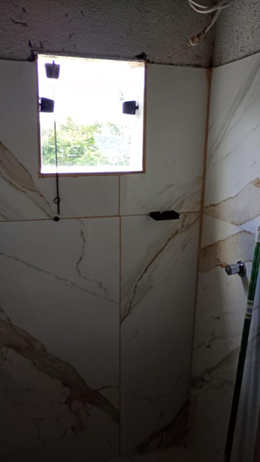 Bathroom 2, Colinas do braga chales, Brumadinho