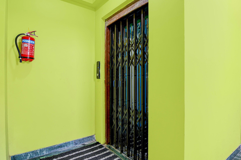 Interior 5, Hotel O Axis Mall New Town, North 24 Parganas