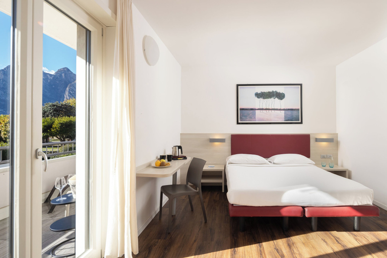 Bedroom 4, Hotel Villa Claudia - Active and Relax, Trento