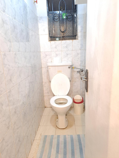 Bathroom 5, Indovu Backpackers Hostel, Kajiado North