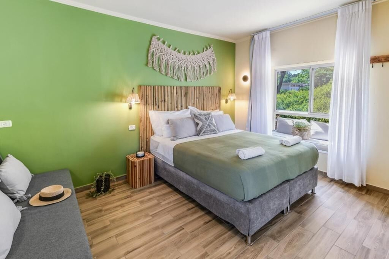 Bedroom 5, Hotel Erettz Zeelim