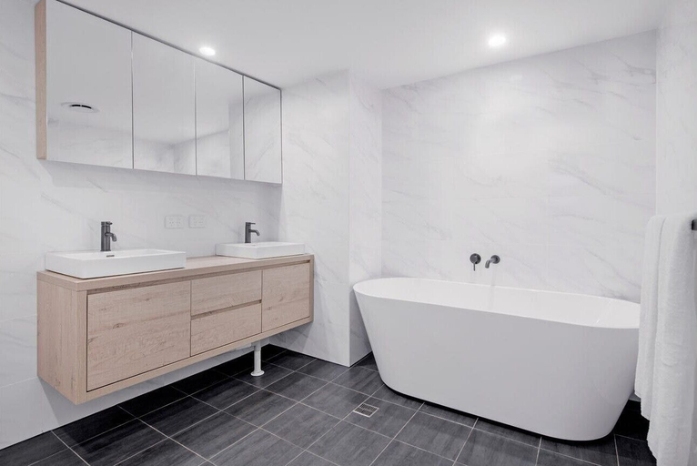 Bathroom 4, Coastal Luxe - Diamond Beach 168, Gold Coast