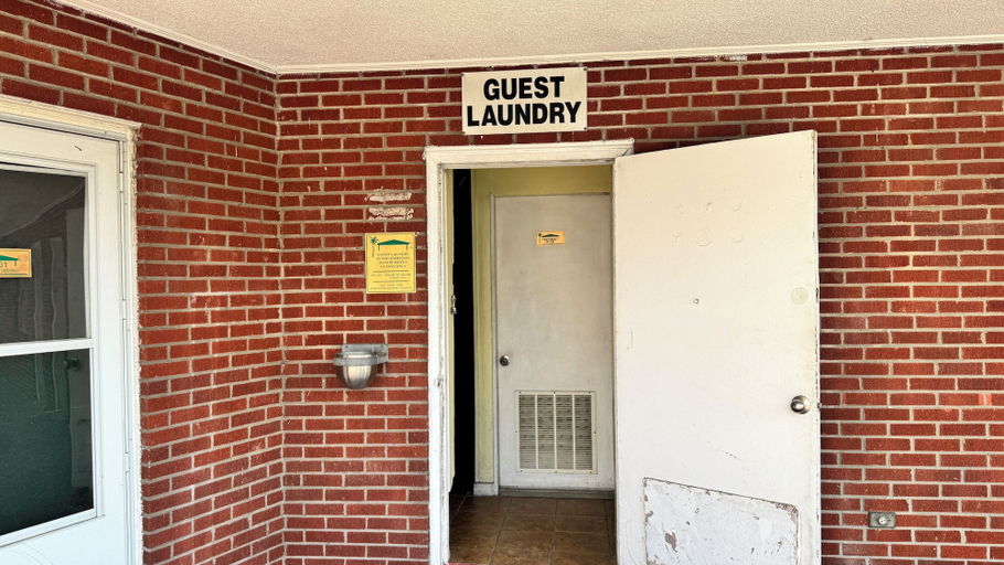 Exterior & Views 2, Economy 7 Inn Near Hampton University VA, Hampton