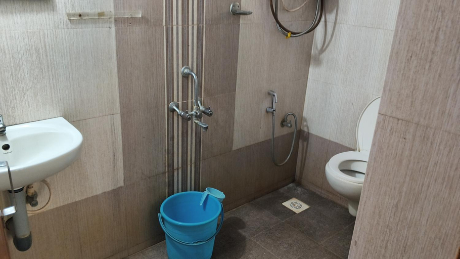 Bathroom 4, Maanyatha Homestay Manipal, Udupi