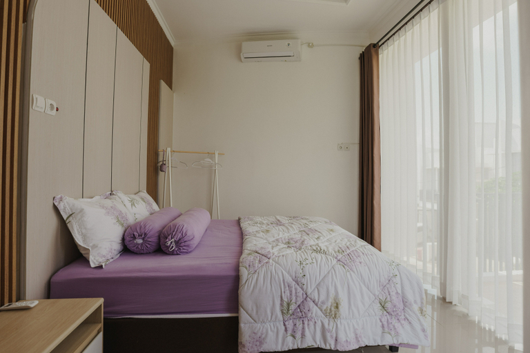 Others 3, Winoera Villa — Modern-Tropical Stay 4-Bedrooms with Pool, Malang