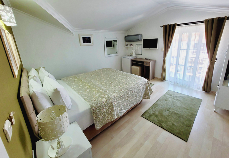 Bedroom 4, Berg Hotel, Ortaca