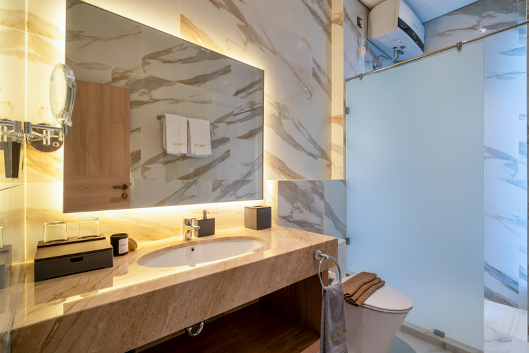Bathroom 5, Villa 234 - Villa Selatan 4BDR, Sleman