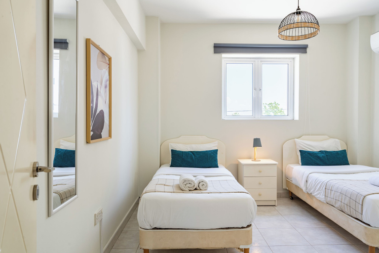 Room 3, Sweet Retreat 2-BR Apt. in Mackenzie, Larnaca