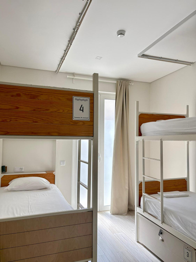 Bedroom 2, Topcity Hostel & Suites, Lagos