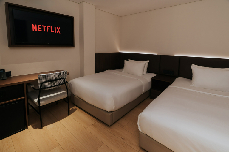 PureJoy Hotel Saigon Room Type - Superior Twin Room