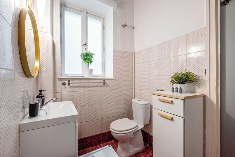 Bathroom 4, Chain Bridge, Budapesti
