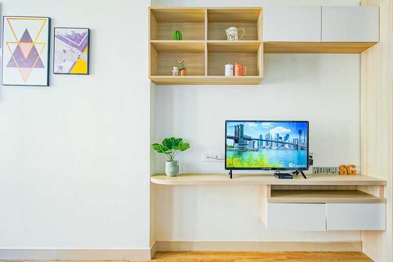 Others 4, SUN Apartment - Millennium Spacious Aparts, Pool and CENTRAL Location, District 4