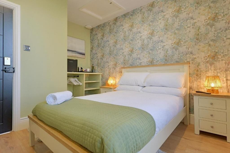 Room 3, The Tall Trees Hotel, Anglesey