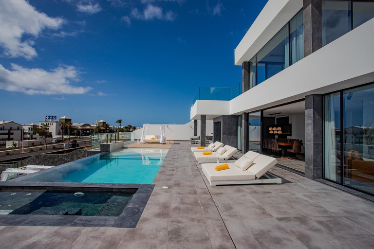 Others 4, Villa Infinity, Las Palmas