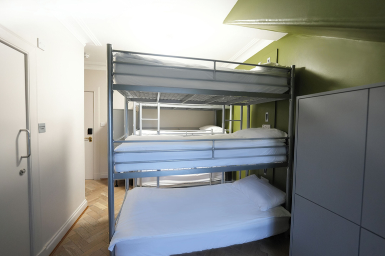 Bedroom 3, Revolver Edinburgh, Edinburgh