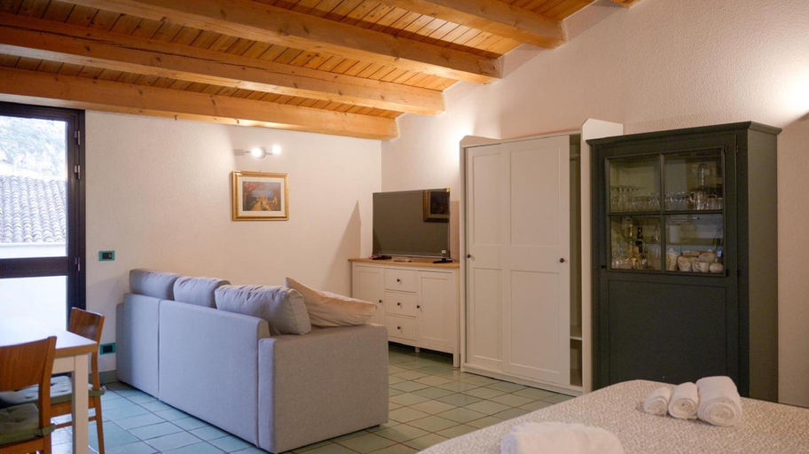 Others 4, Casa Ri Mimmina, Ragusa