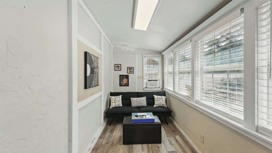 Interior 4, Sunshine Lakehouse at Canyon Lake, Comal