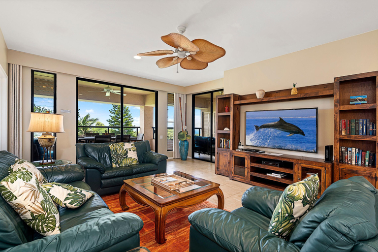 Living area 2, Waikoloa Fairways #a310: Top Floor,breathtaking Lake, Golf Course&ocean Views, Hawaii