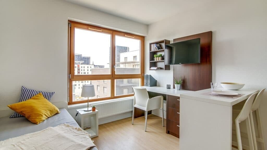 Bedroom 5, Apparteo Strasbourg, Bas-Rhin