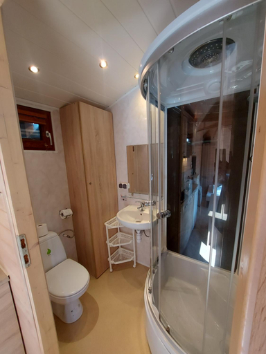 Bathroom 3, Domki Letniskowe 777, Puck