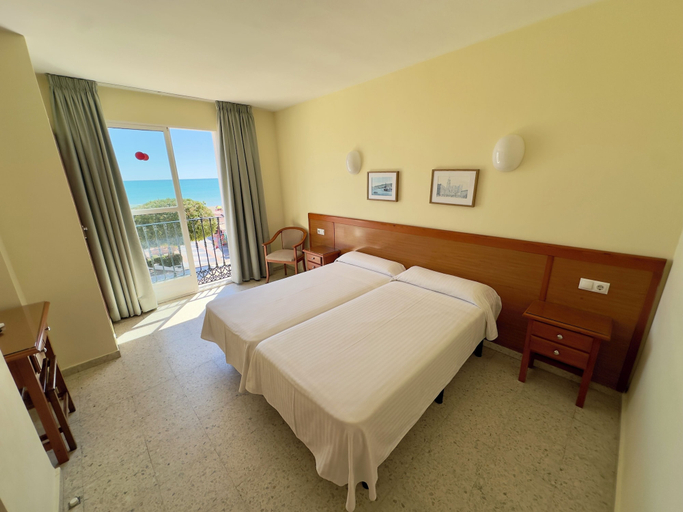 Bedroom 4, Hotel Cabello, Málaga