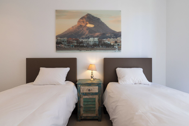 Room 3, Beachfront Premium Terraza piscina Javea, Alicante