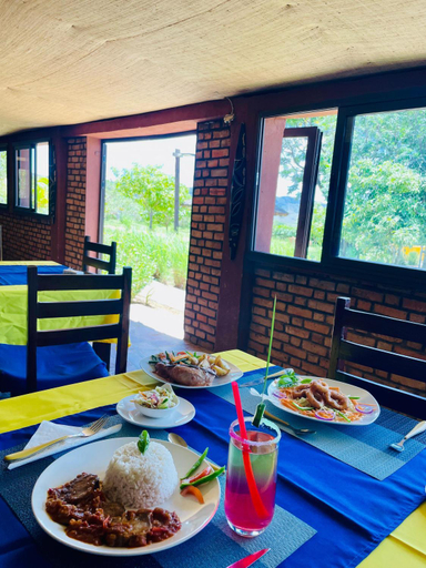 Food & Drinks 4, hotel Ristorante Pizzeria Liberta, Ihorombe