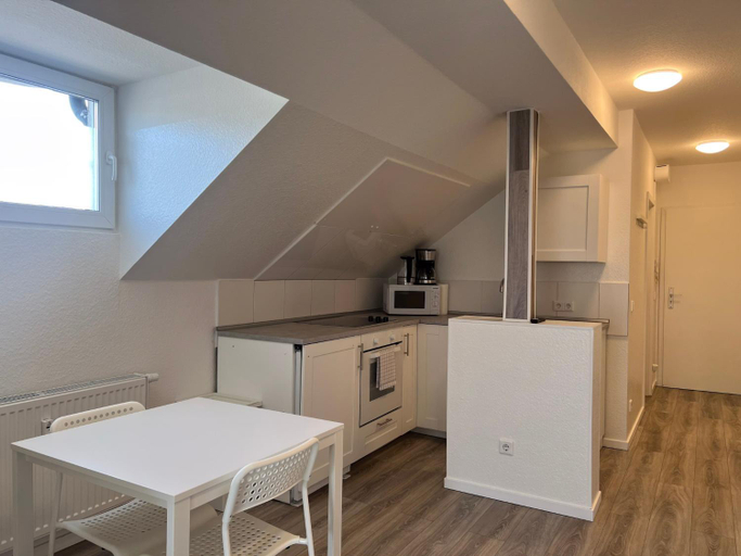 Others 5, T&K Apartments - Krefeld Zentrum - 1 and 2 room Apartments, Krefeld