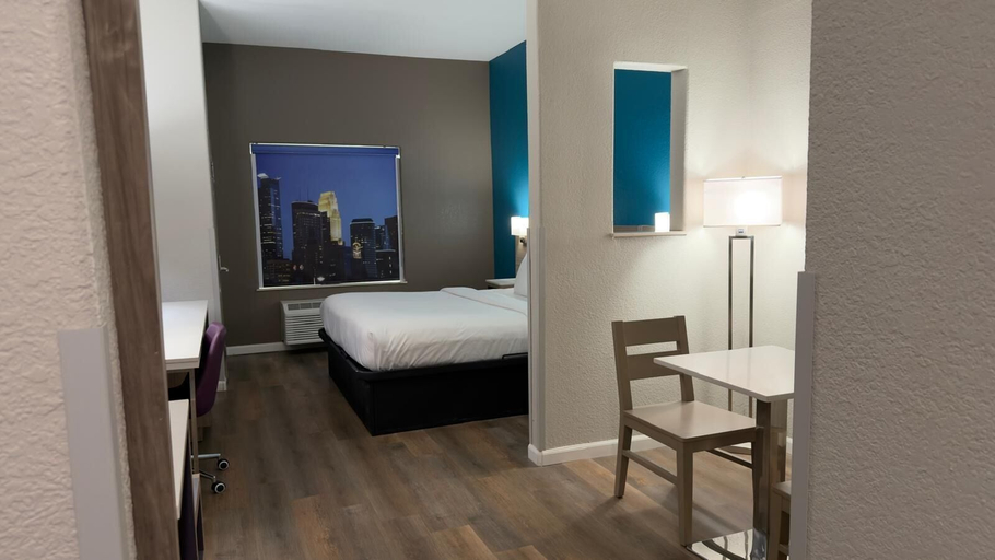 Bedroom 2, Comfort Inn San Antonio Northeast, Bexar