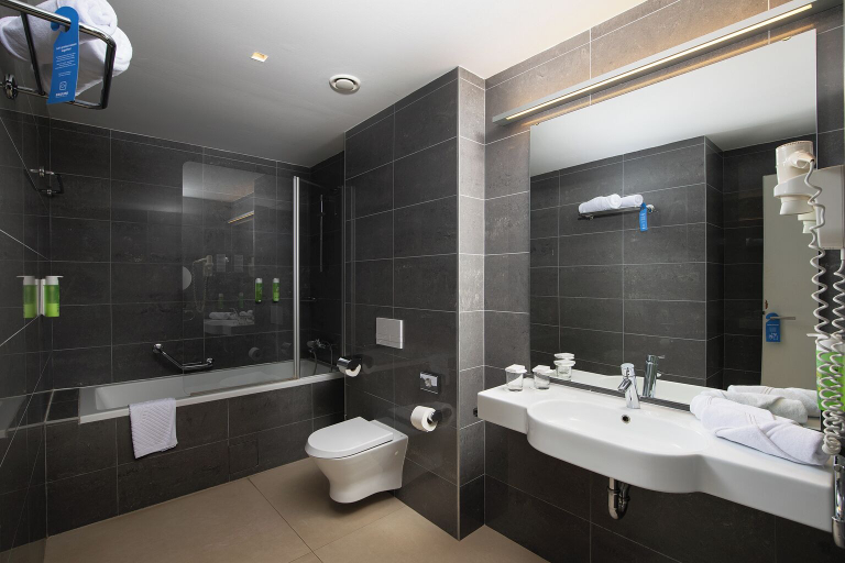 Bathroom 3, Brijuni Hotel Istra, Fažana