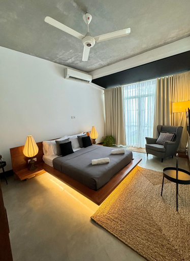 Bedroom, Studio 33, Kaduwela