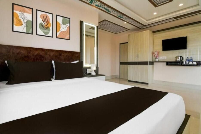 Room 2, Hotel BN Palace, North 24 Parganas