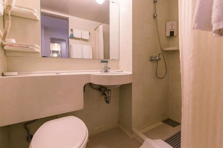 Bathroom 5, Jinjiang Metropolo Hotel Jinjiang Wudian Wanda Pal, Quanzhou