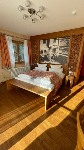 Bedroom 2, Neumaier's Hotel, Ortenaukreis