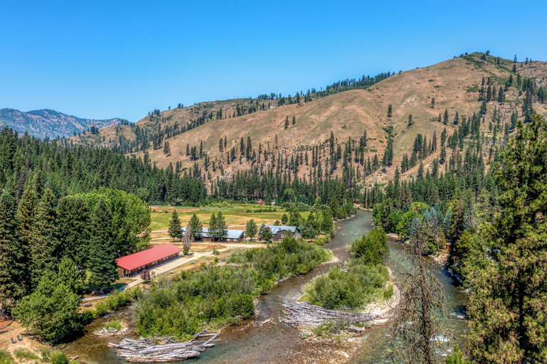 Others 2, SouthFork Lodge, Boise