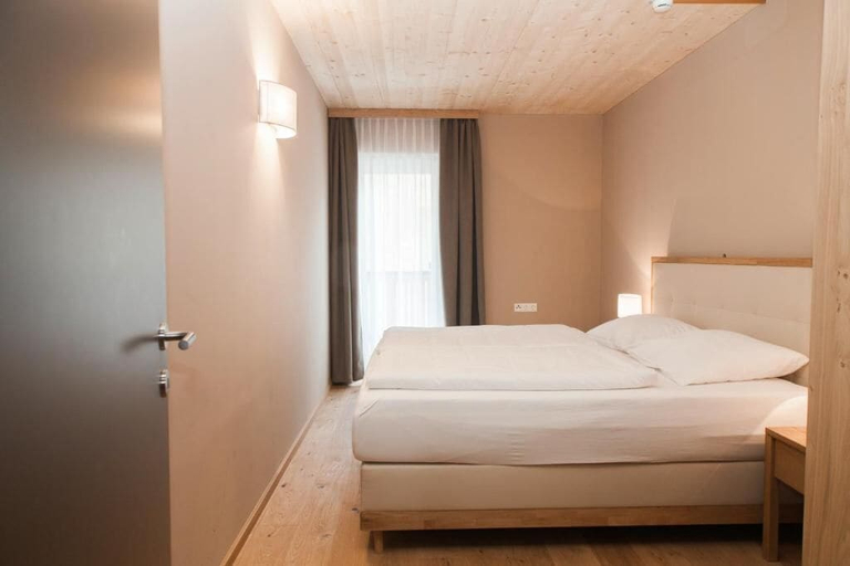 Bedroom 3, Hotel Friedlwirt - Kraftplatz Natur, Zell am See