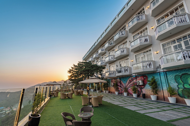 Outdoor dining 2, DLS HIGHLAND RESORT & SPA MUSSOORIE, Dehradun