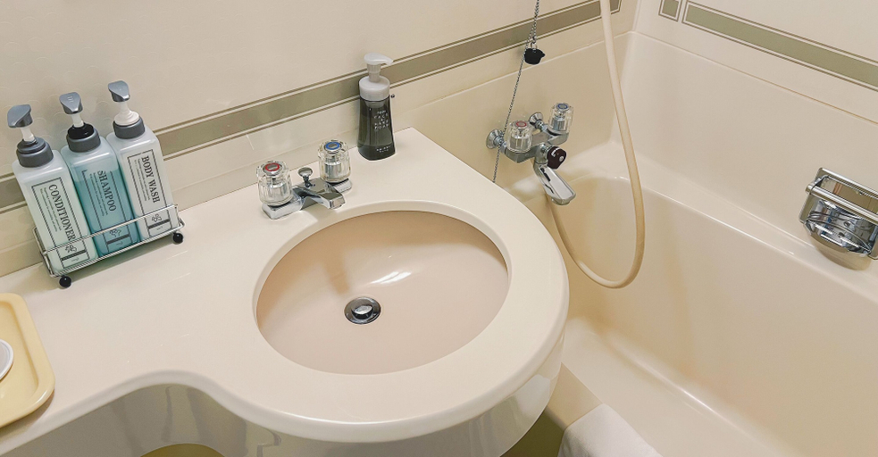 Bathroom 4, Yatsushiro Grand Hotel, Yatsushiro