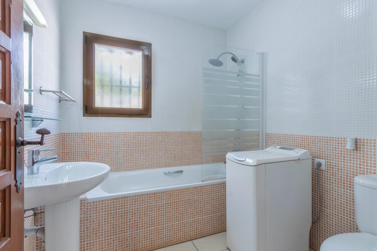 Bathroom, Villa Margarita, Alicante